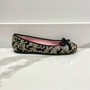 NEW Pretty Ballerinas Black & Gold Jaquard Round Toe Flats (size 37)